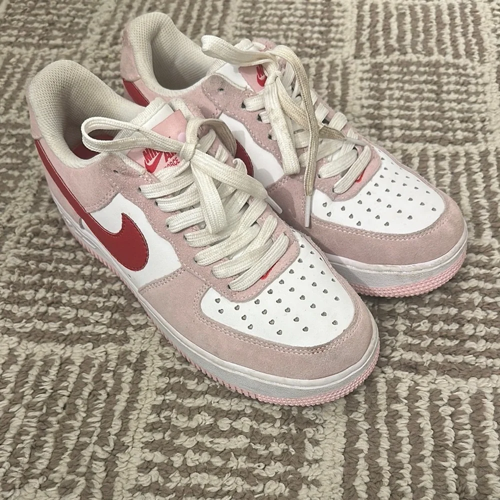 EUC Rare Love Letter Air Force 1’s - Picture 2 of 8